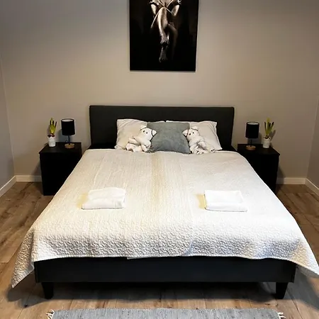 Czarna Perla Apartman *